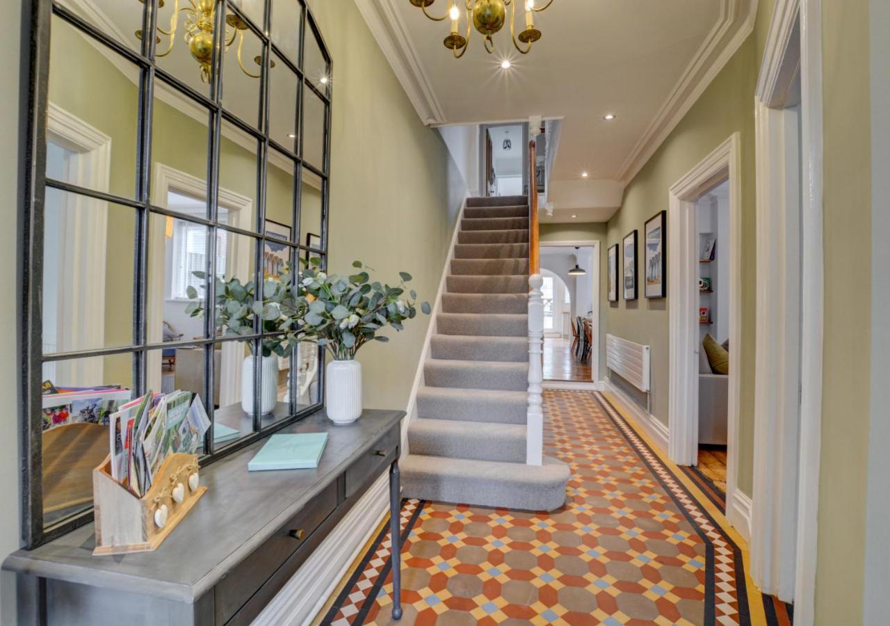 Stones Throw Villa Cromer Bagian luar foto